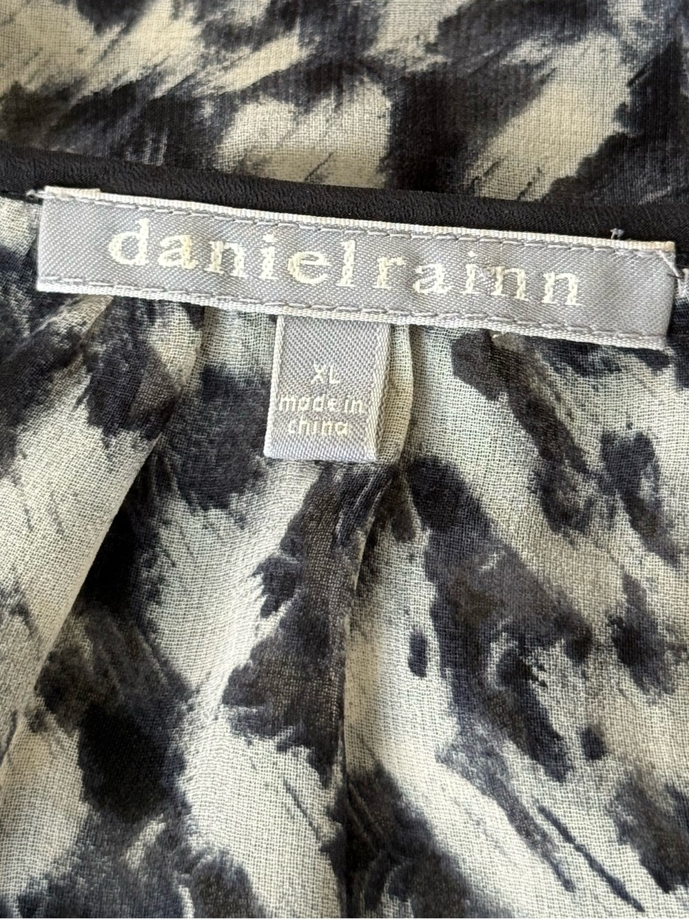 Daniel Rainn Black and White Sheer Tie-Neck Blouse - Picture 4 of 6